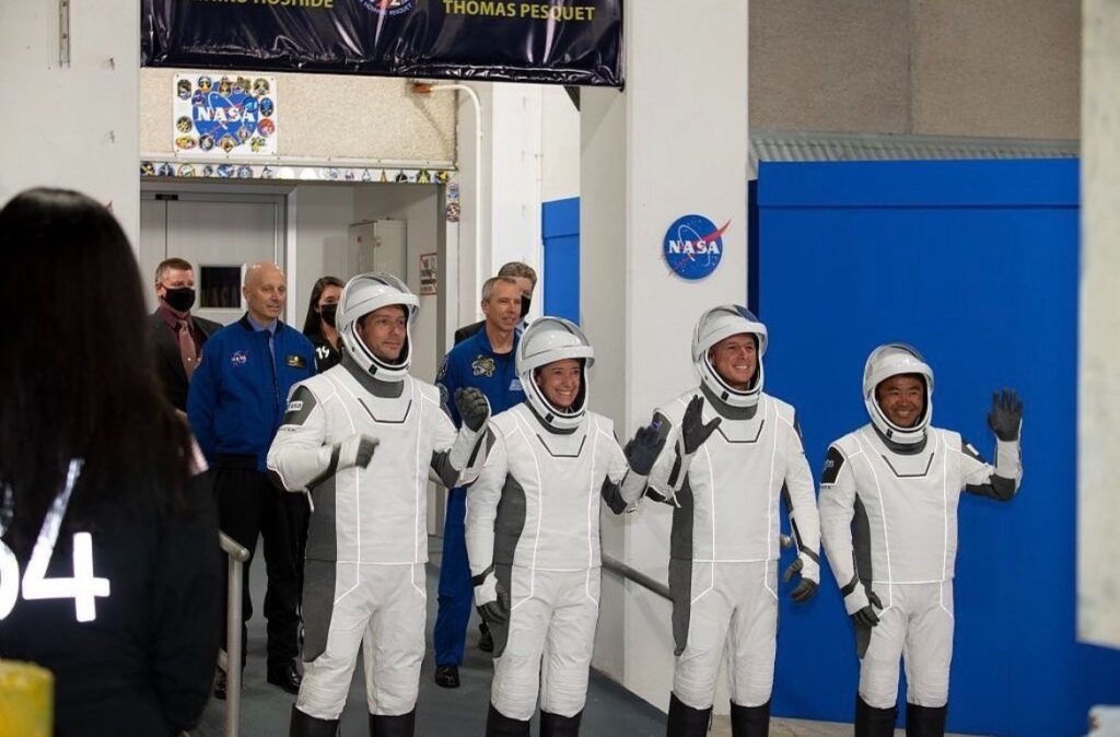 Megan McArthur retires from NASA