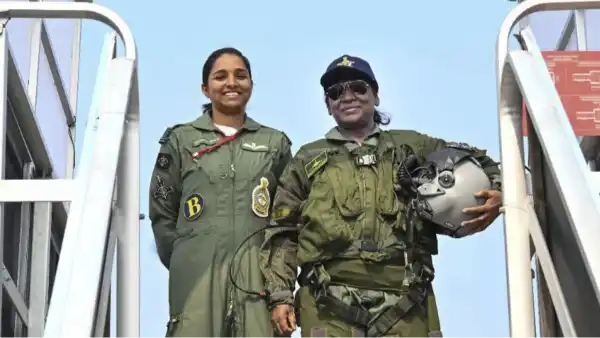 Wing Commander Shivangi Singh Rafale Pilot