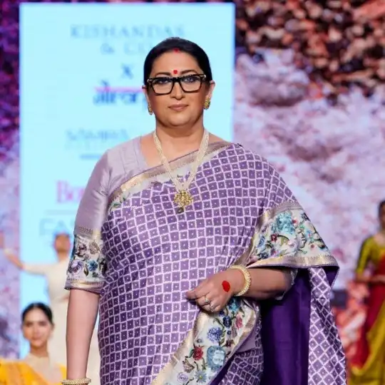 Smriti Irani Bombay Fashion Week