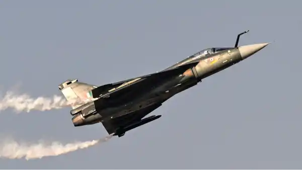 hal tejas dubai airshow crash impact