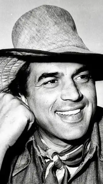 dharmendra biography legacy bollywood legend