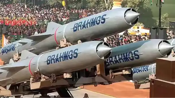 indonesia brahmos deal talks ranjnath singh sjamsoeddin