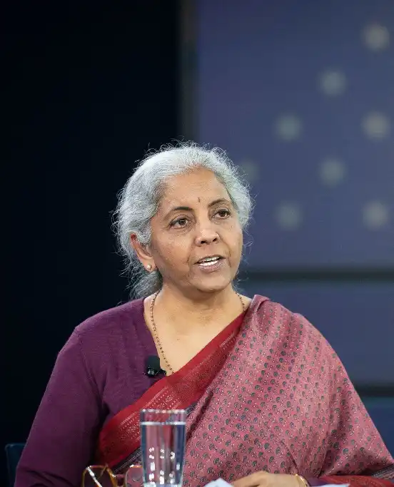 nirmala sitharaman bank privatisation financial inclusion