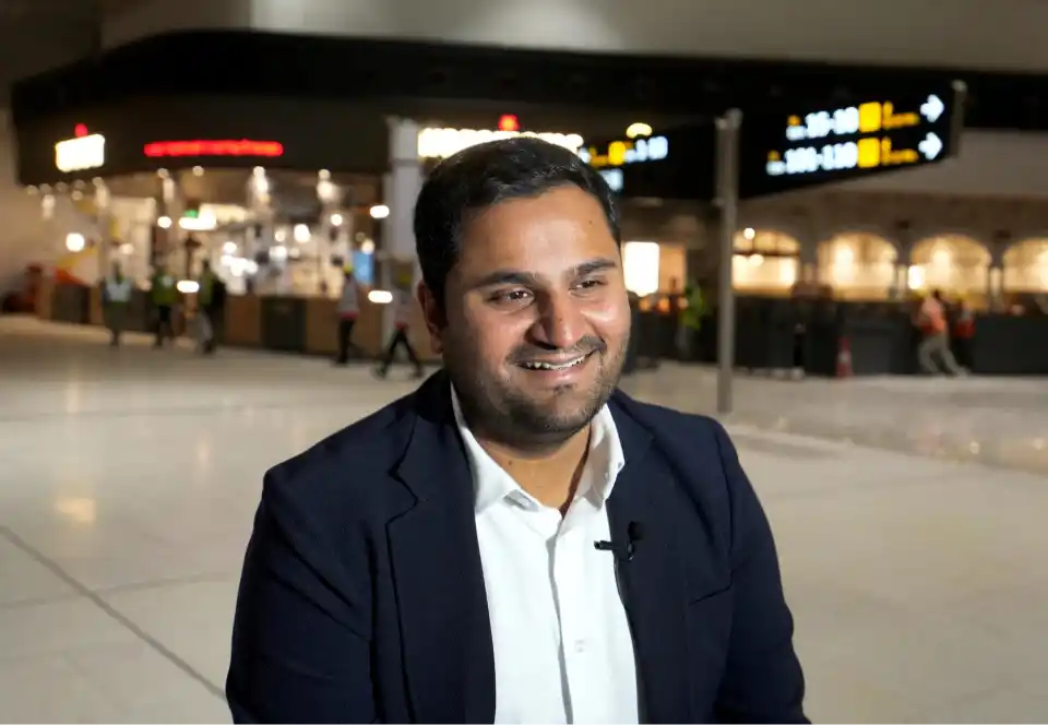 adani group 11 billion airport expansion plan india