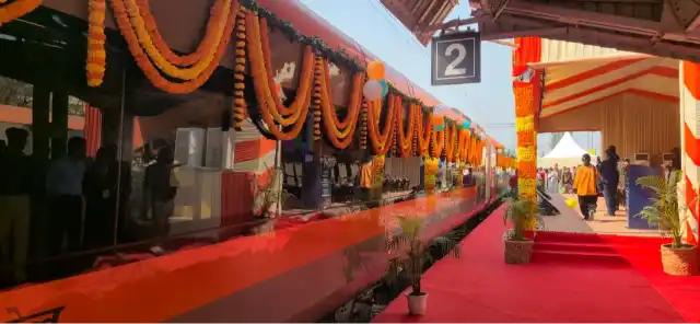 vande bharat sleeper train howrah-guwahati flagged off