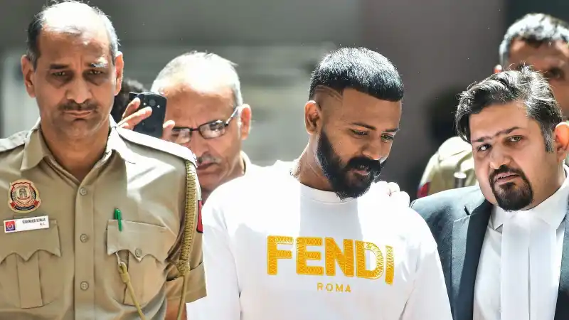 sukesh chandrashekar rcb acquisition diageo