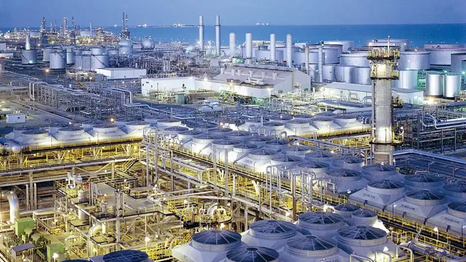saudi aramco acquires stake bpcl new refinery india