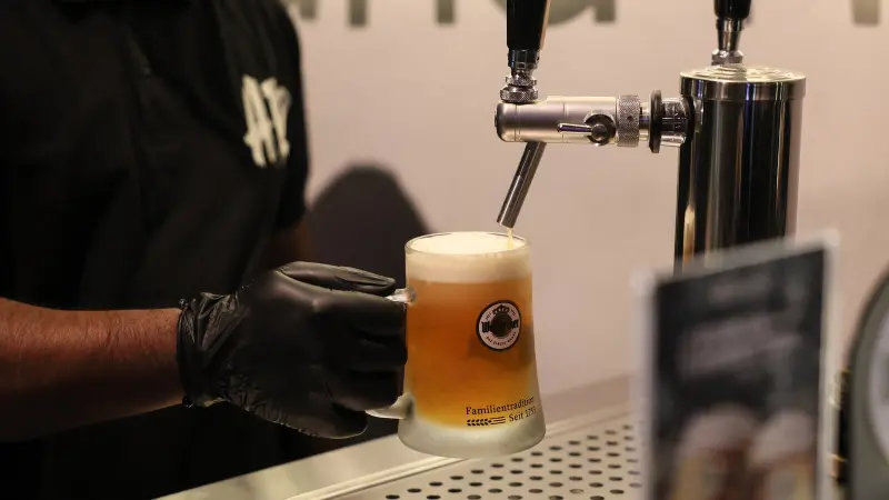 saudi arabia eases alcohol ban foreign residents