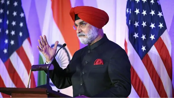 taranjit singh sandhu delhi lieutenant governor