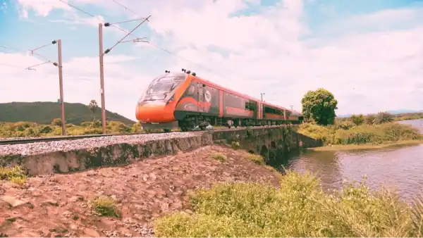 vande bharat freight train india
