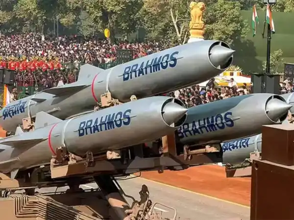 india russia brahmos 800km missile upgrade