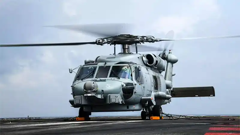 indian navy uh-m maritime helicopter