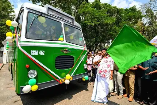 ksrtc vintage style bus kerala