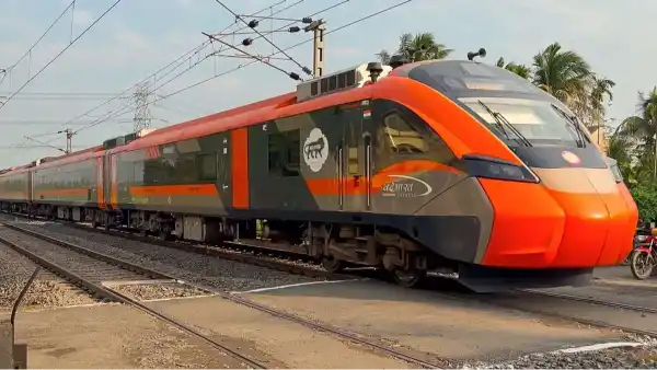 mumbai-bengaluru vande bharat sleeper train