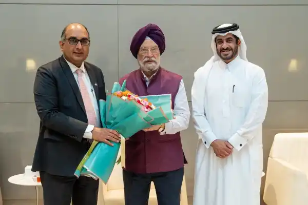 india-qatar natural gas supply visit puri