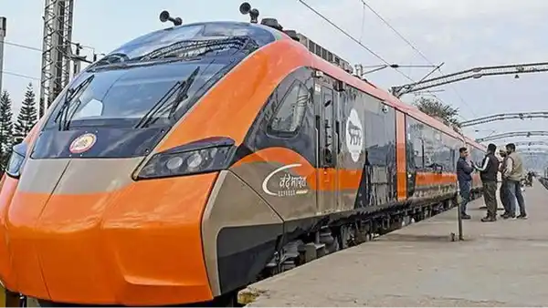 vande bharat sleeper mumbai-bengaluru train
