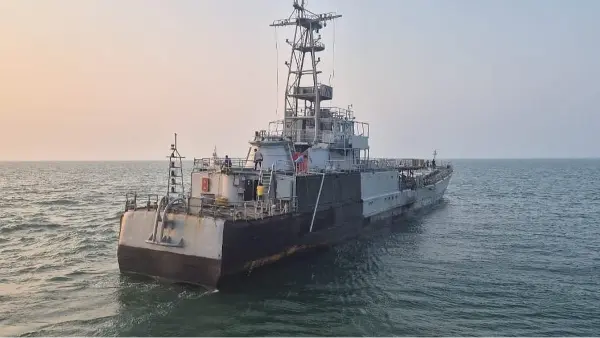 ins guldar underwater naval museum maharashtra