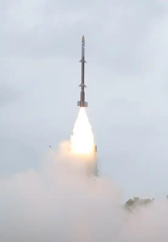 kusha long range surface to air missile maiden flight test