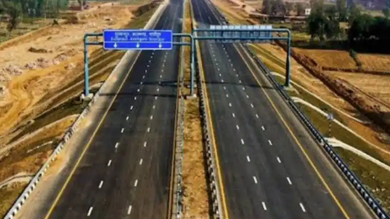 lucknow-kanpur barrier less expressway india