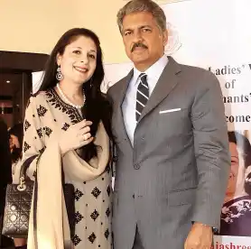 anand mahindra 300 crore donation mahindra university