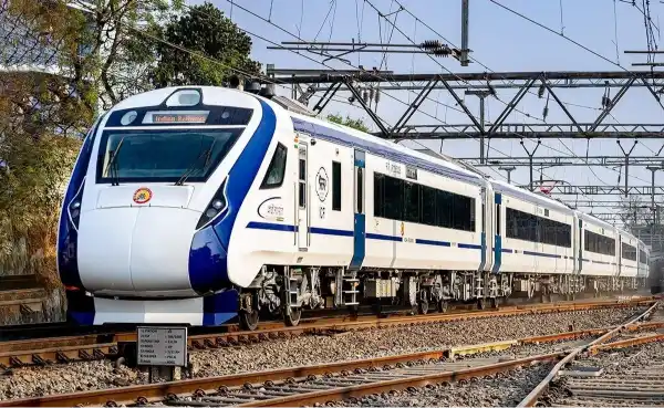 vande bharat freight emu 130 kmph ahmedabad mumbai trial