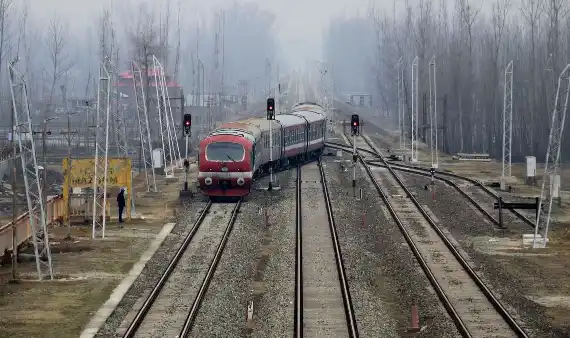 kashmir railway expansion baramulla uri qazigund budgam