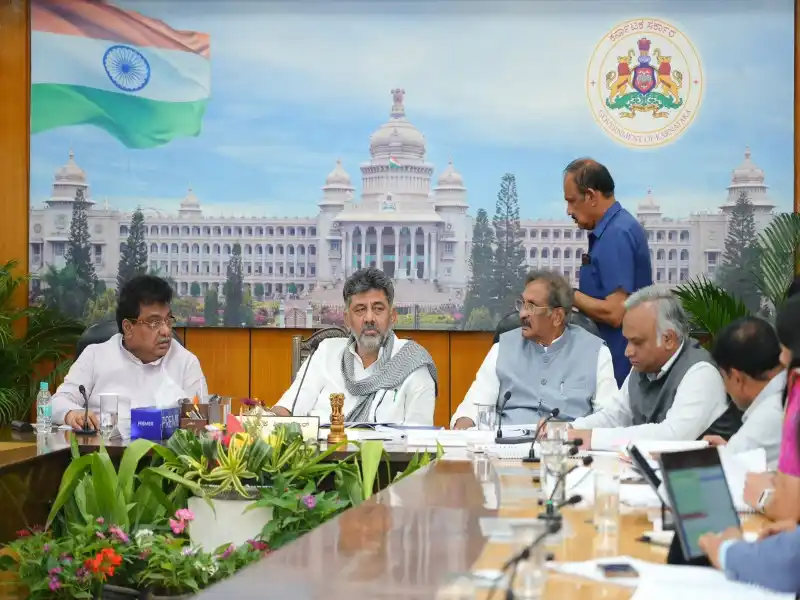karnataka investment approvals 29679 crore 66360 jobs