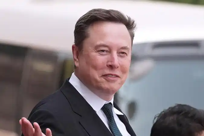 elon musk trillionaire again tesla spacex shares rally