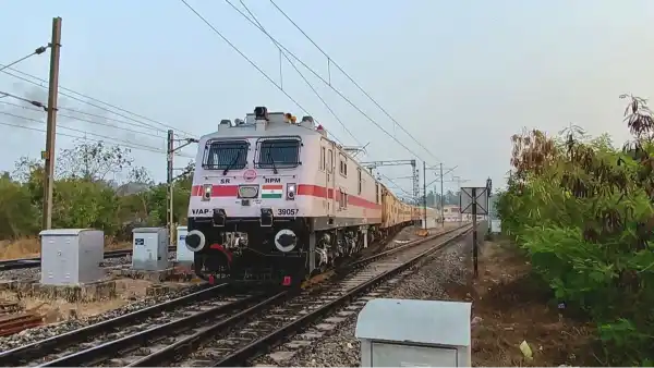 kerala special trains navaratri 2026 bengaluru santragachi